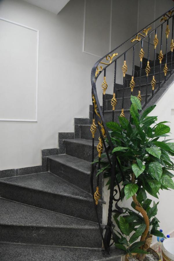 Hotel White Season Gulberg Lahor Dış mekan fotoğraf