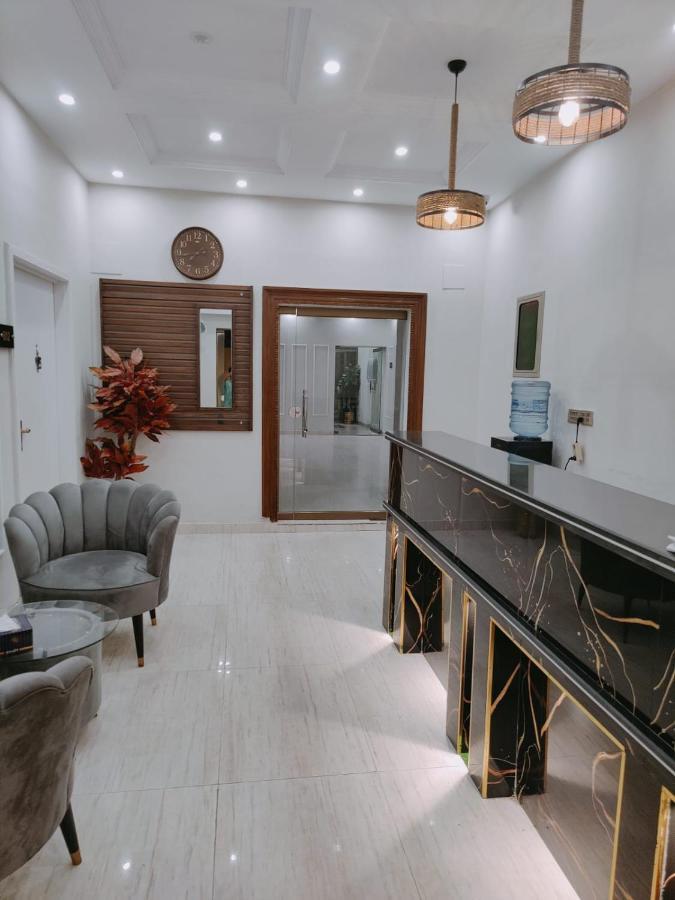 Hotel White Season Gulberg Lahor Dış mekan fotoğraf