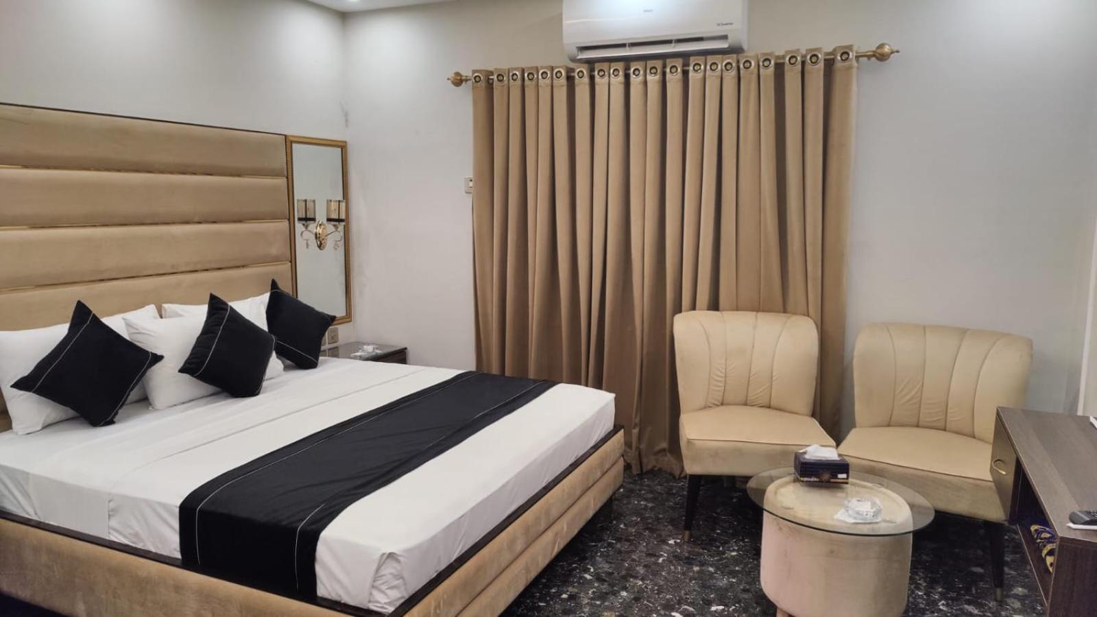 Hotel White Season Gulberg Lahor Dış mekan fotoğraf